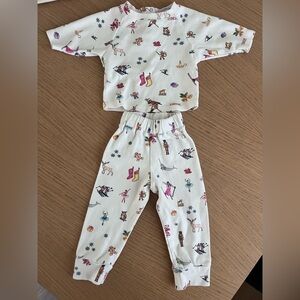 Hill House Whimsical Holiday Infant Pajama Set- Size 0-3 months